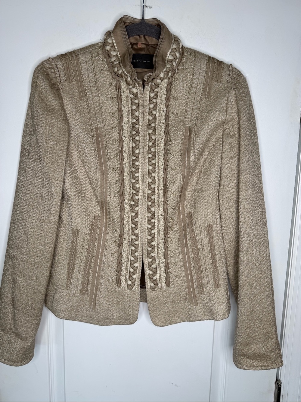 Elie Tahari Vintage BeigeTextured Intricately Braided Front Blazer. Size M